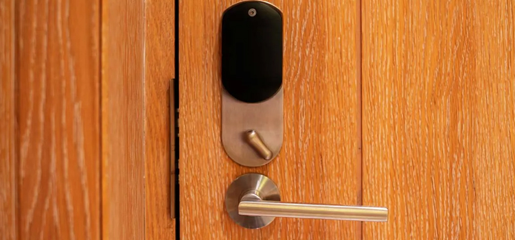 Automatic Locking Door Knob Burbank